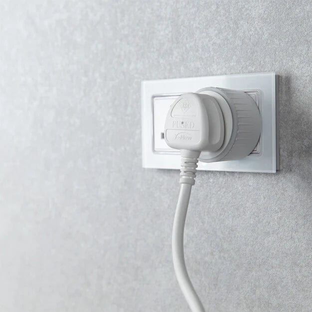 Shelly Wave Smart Plug Long Range (UK) with Power Monitoring